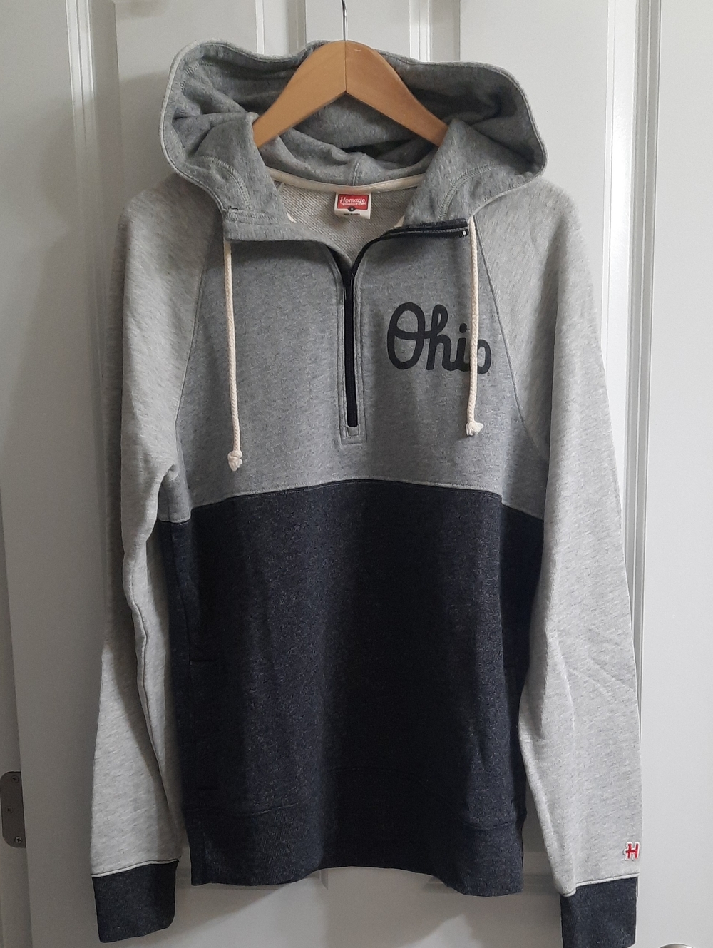 HOMAGE Script Ohio State Half-Zip Hooded Sweatshirt - Light Gray & Charcoal